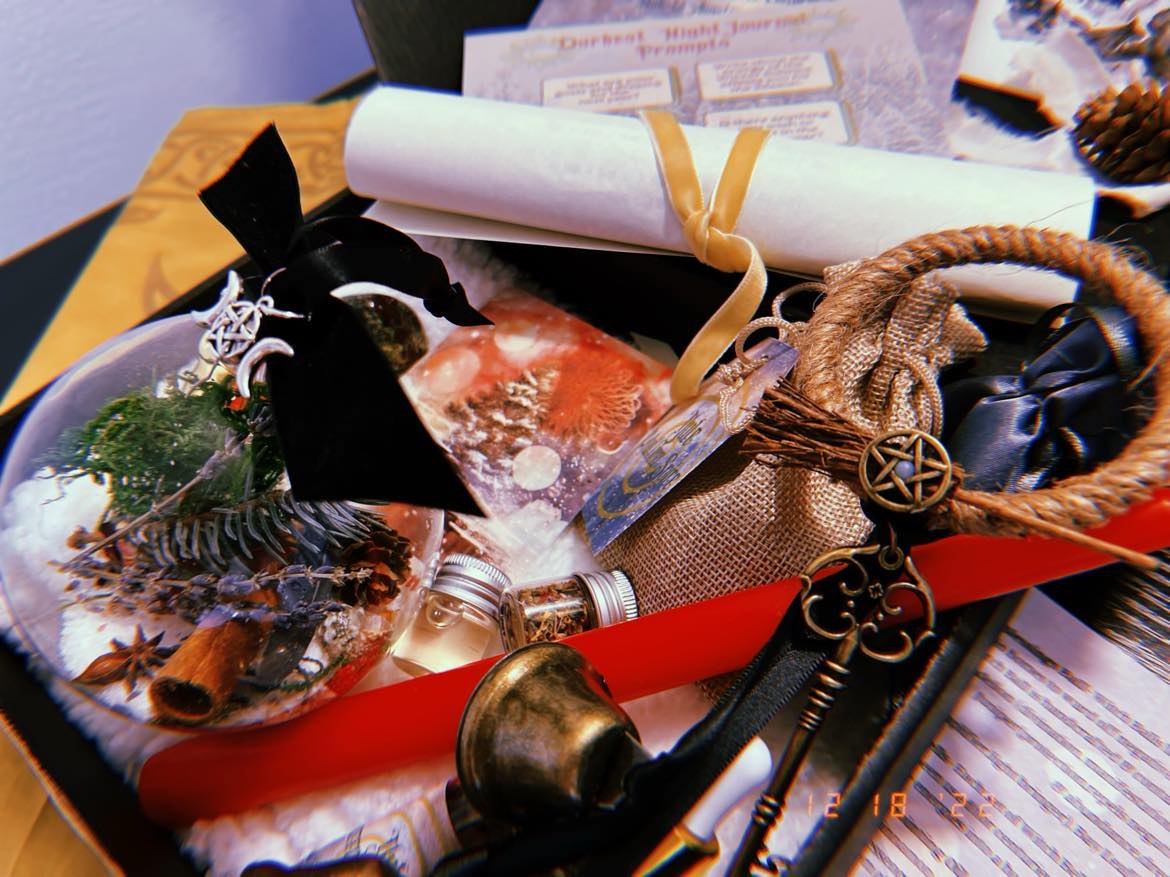 Samhain-Yule-Imbolc: 3-Sabbat Box Set